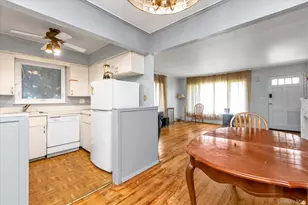328 Glen Rd, West Hempstead, NY 11552 - Photo 6