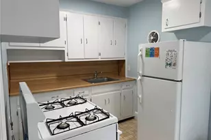 38-21 218th St, Bayside, NY 11361 - Photo 10