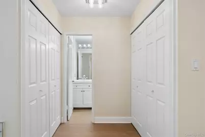 87 Northgate Circle, Melville, NY 11747 - Photo 6
