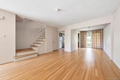 20229 120th Avenue, Saint Albans, NY 11412 - Photo 4