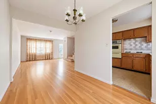 202-29 120th Ave, Saint Albans, NY 11412 - Photo 8