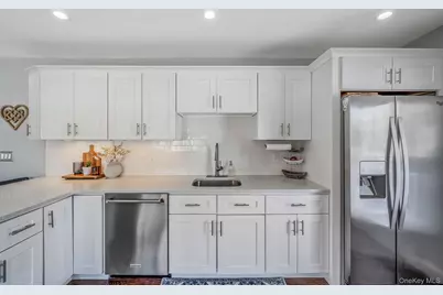 296 Moriches Road, Smithtown, NY 11780 - Photo 12