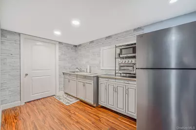296 Moriches Road, Smithtown, NY 11780 - Photo 30