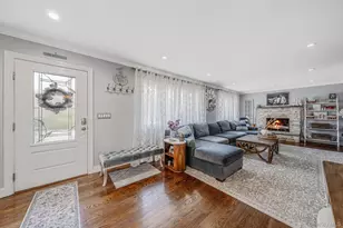 296 Moriches Rd, Smithtown, NY 11780 - Photo 4