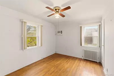 163-68 25th Avenue, Whitestone, NY 11357 - Photo 14