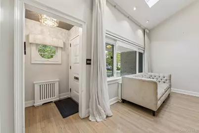 850 Oliver Street, Woodmere, NY 11598 - Photo 10