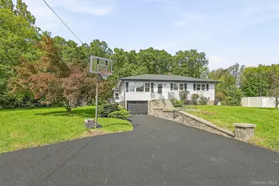 6 Lannis Avenue, New Windsor, NY 12553 - Photo 1