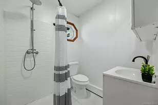 6 Lannis Ave, New Windsor, NY 12553 - Photo 10