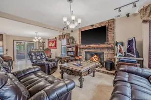 120 Waldo St, Copiague, NY 11726 - Photo 8