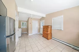 27 Lehigh Ln, Farmingville, NY 11738 - Photo 10