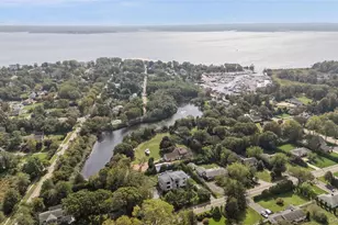 1001 Peconic Bay Blvd, Jamesport, NY 11947 - Photo 48