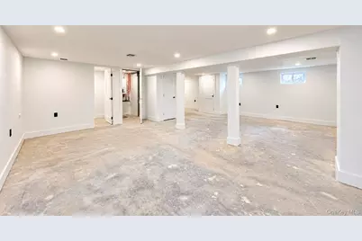 1 Garland Lane, Valley Stream, NY 11581 - Photo 40