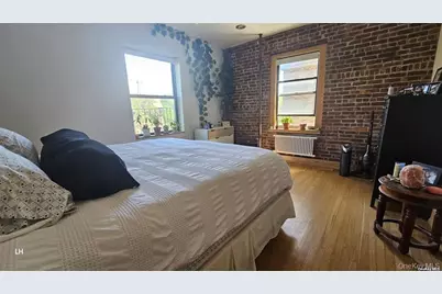 82-16 34th Avenue #4H, Jackson Heights, NY 11372 - Photo 6