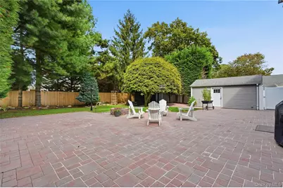 19 Judith Place, East Islip, NY 11730 - Photo 42