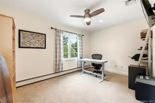 19 Judith Pl, East Islip, NY 11730 - Photo 36