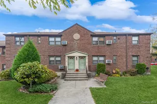 244-25 57th Dr, Douglaston, NY 11362 - Photo 2