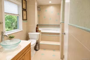 1035 Shore Acres Dr, Mamaroneck, NY 10543 - Photo 22