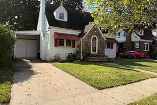 144 E Seaman Ave, Freeport, NY 11520 - Photo 2