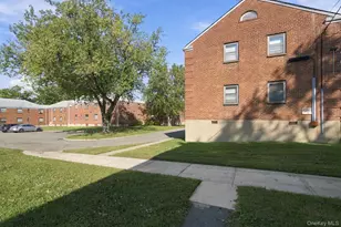 199-27 22nd Ave, Whitestone, NY 11357 - Photo 18