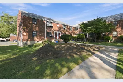 199-27 22 Ave #1-255, Whitestone, NY 11357 - Photo 2