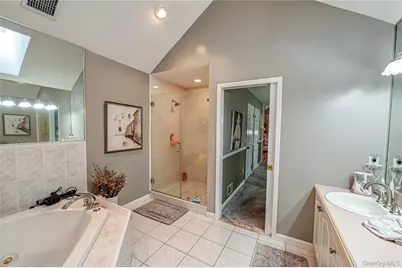 5 Princess Tree Court, Port Jefferson, NY 11777 - Photo 18