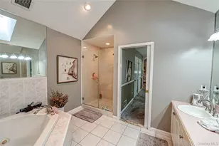 5 Princess Tree Ct, Port Jefferson, NY 11777 - Photo 18