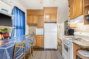 204 Voss Ave, Yonkers, NY 10703 - Photo 22