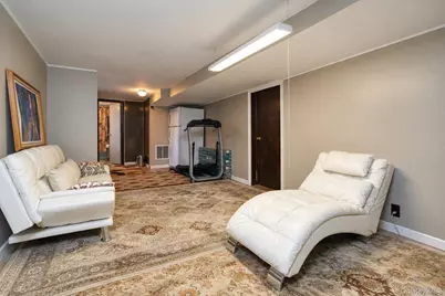 230 Lindenwood Road, New York, NY 10308 - Photo 26