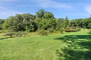 422 Mt Holly Rd, Katonah, NY 10536 - Photo 18