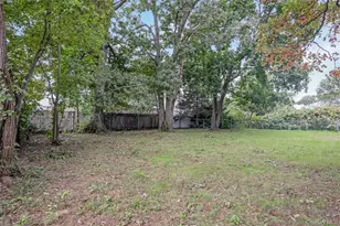 1182 E 3rd Ave, Bay Shore, NY 11706 - Photo 28