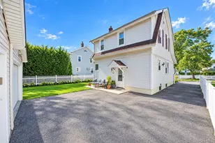 15 Harding Ave, Hicksville, NY 11801 - Photo 26