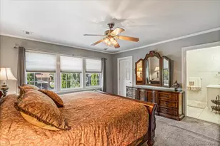 22 Clover Ave, Floral Park, NY 11001 - Photo 10