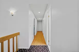 14 Mineola St, Holtsville, NY 11742 - Photo 18