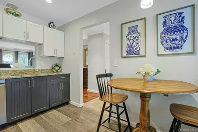 172 Woods Brooke Circle, Ossining, NY 10562 - Photo 14