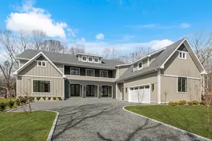 1355 Little Peconic Bay Rd, Cutchogue, NY 11935 - Photo 2