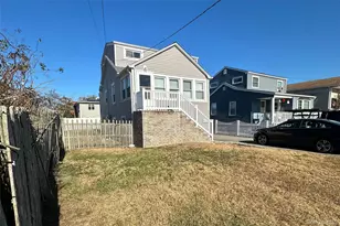 32 Mc Kinley Ave, Lindenhurst, NY 11757 - Photo 2