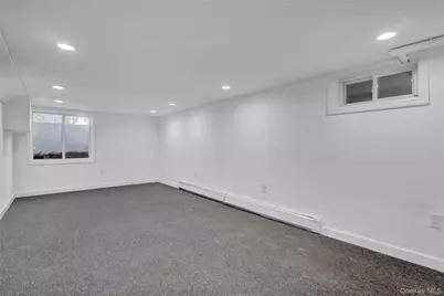 57 Middle Island Avenue, Medford, NY 11763 - Photo 18