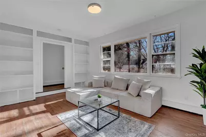 57 Middle Island Avenue, Medford, NY 11763 - Photo 10