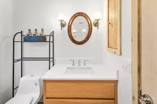 2 Gardiner Dr, Amagansett, NY 11930 - Photo 16