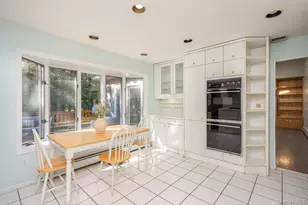 5 Astri Ct, Suffern, NY 10901 - Photo 8