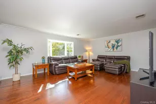 5 Astri Ct, Suffern, NY 10901 - Photo 4