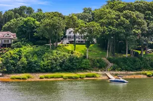 51 School Ln, Lloyd Harbor, NY 11743 - Photo 2