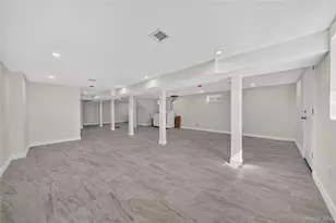 88 Dyckman Ave, New Hyde Park, NY 11040 - Photo 24