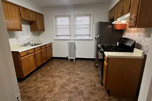 14 Minerva Pl, White Plains, NY 10601 - Photo 8
