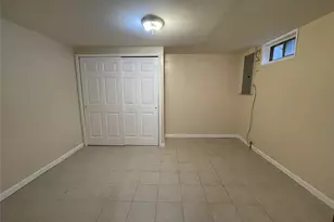 148-03 61st Rd, Flushing, NY 11367 - Photo 10