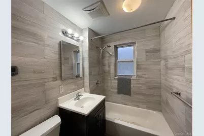 14803 61st Road, Flushing, NY 11367 - Photo 8
