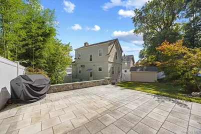 51 Sunrise Terrace, Yonkers, NY 10703 - Photo 24