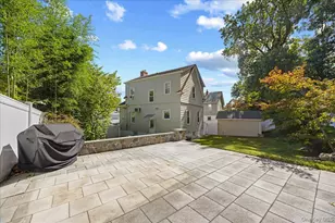 51 Sunrise Ter, Yonkers, NY 10703 - Photo 24