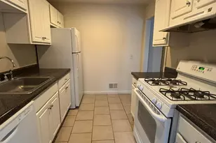 194 E Main St, Walden, NY 12586 - Photo 2