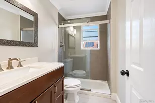 45-62 170th St, Flushing, NY 11358 - Photo 14